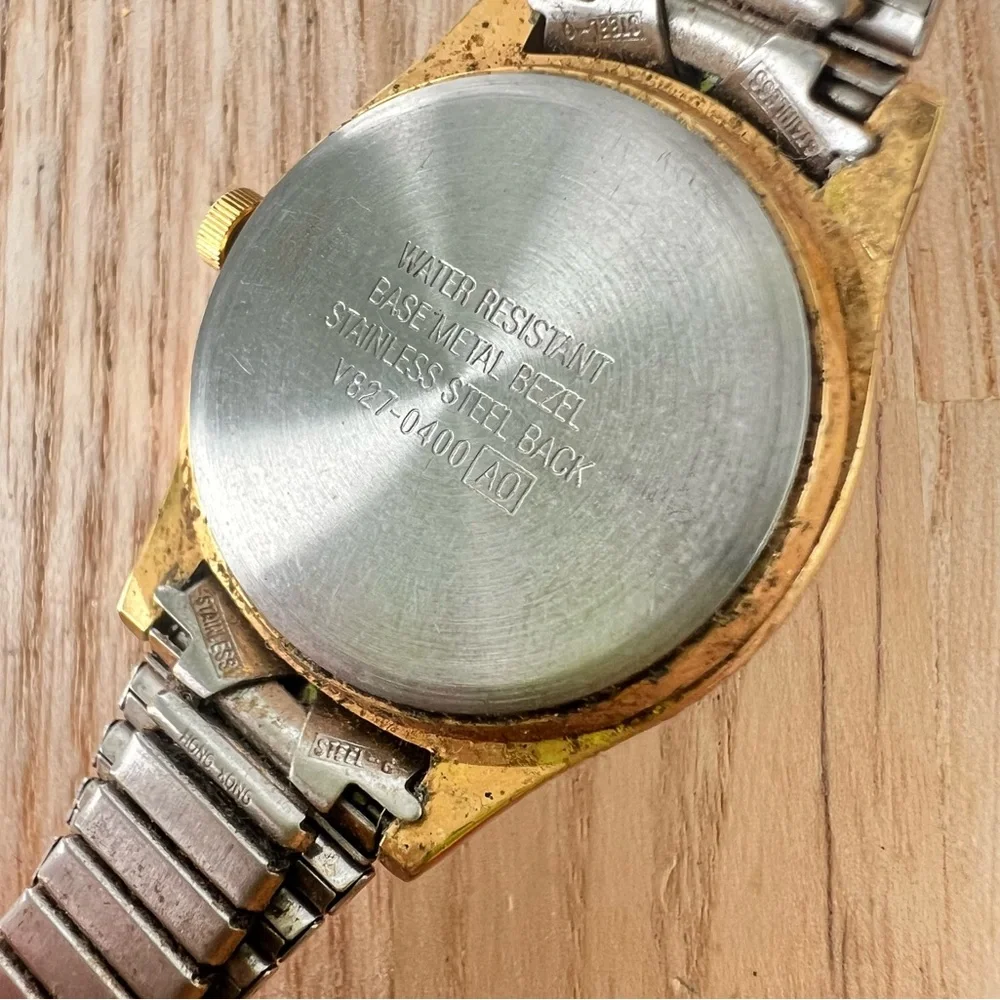Vintage Lorus ladies gold tone dress watch NEW BATTERY
